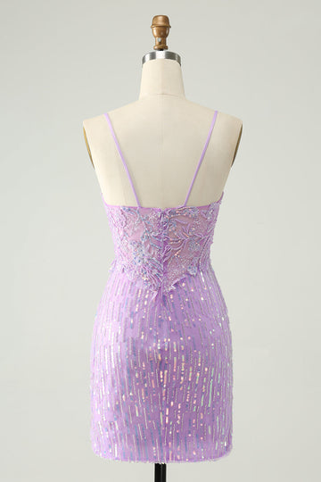 Minivestido de cóctel ajustado con lentejuelas lila brillante y abertura